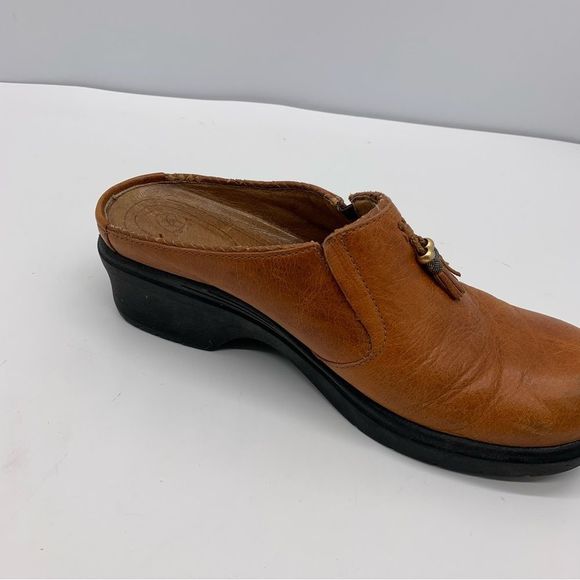 Ariat Tassel Clogs Womens 9 Brown Leather Mules Slip On Casual 93818 - Picture 5 of 9